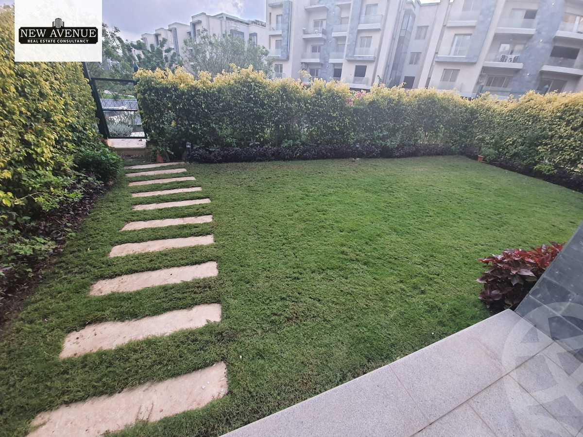 https://aqarmap.com.eg/en/listing/6395315-for-sale-cairo-new-cairo-compounds-galleria-moon-valley