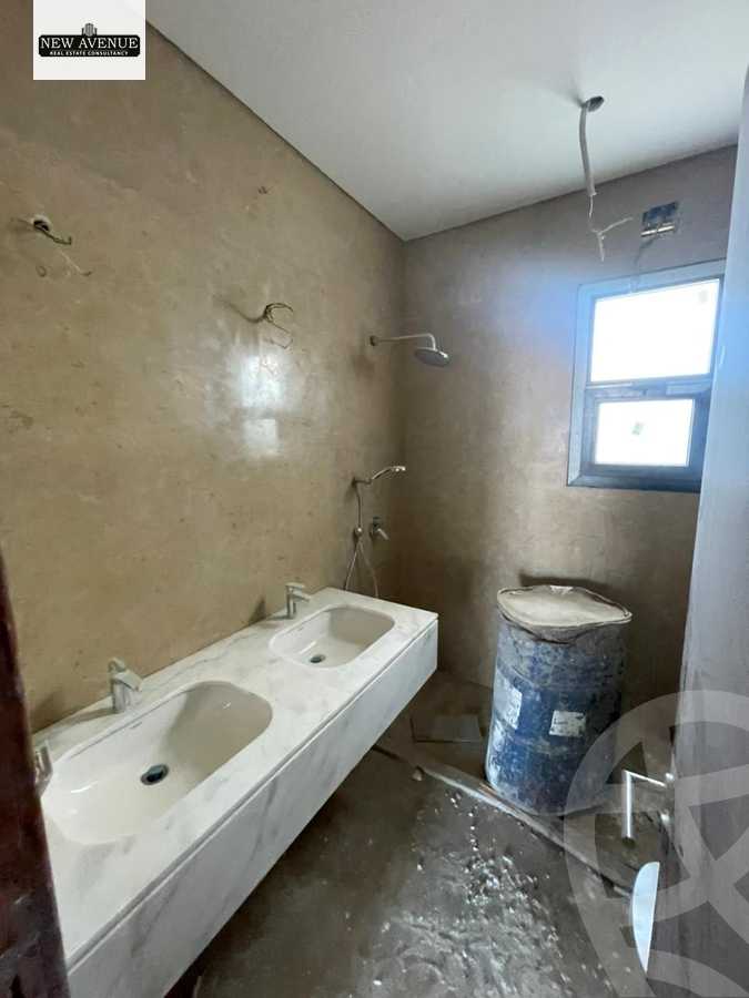 https://aqarmap.com.eg/en/listing/6395424-for-sale-cairo-new-cairo-compounds-zyd-yst