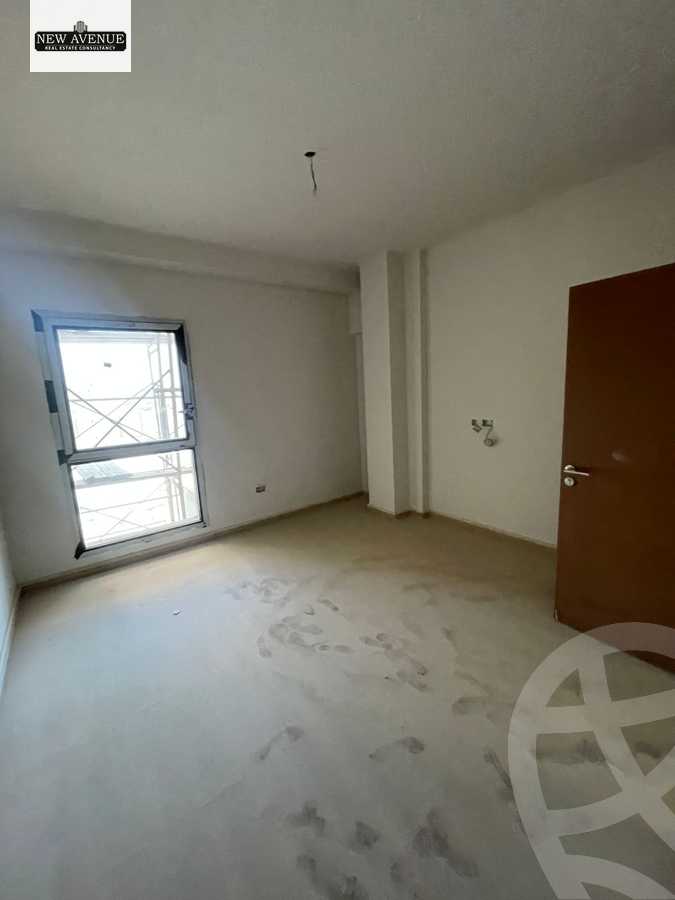 https://aqarmap.com.eg/en/listing/6395424-for-sale-cairo-new-cairo-compounds-zyd-yst