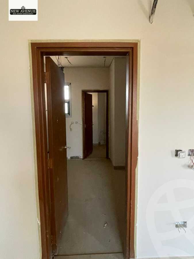 https://aqarmap.com.eg/en/listing/6395424-for-sale-cairo-new-cairo-compounds-zyd-yst