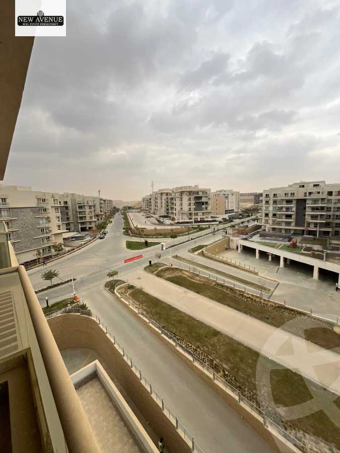 https://aqarmap.com.eg/ar/listing/6396886-for-sale-cairo-new-cairo-compounds-mwntn-fyw-y-syty-mountain-park-mountain-view-icity