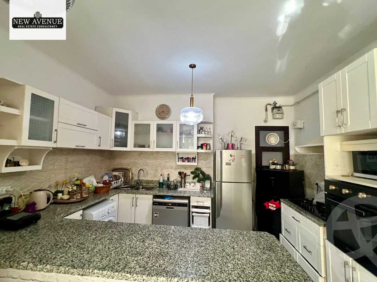 https://aqarmap.com.eg/ar/listing/6398290-for-sale-cairo-new-cairo-lmstqbl-syty-compounds-kmbwnd-l-myrd-lmstqbl