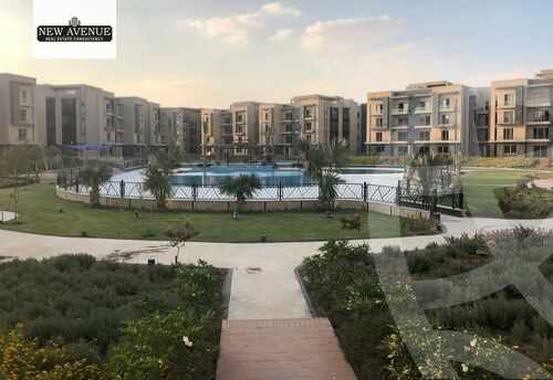 https://aqarmap.com.eg/ar/listing/6407462-for-sale-cairo-new-cairo-compounds-moon-valley