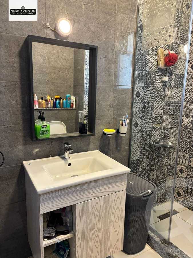 https://aqarmap.com.eg/ar/listing/6407721-for-sale-cairo-new-cairo-compounds-cairo-new-cairo-compounds-regents-park