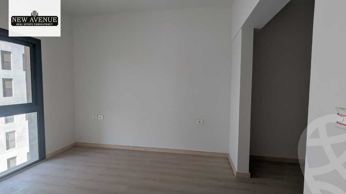 https://aqarmap.com.eg/en/listing/6407755-for-sale-cairo-el-shorouk-compounds-alburouj-Business-park-imkan