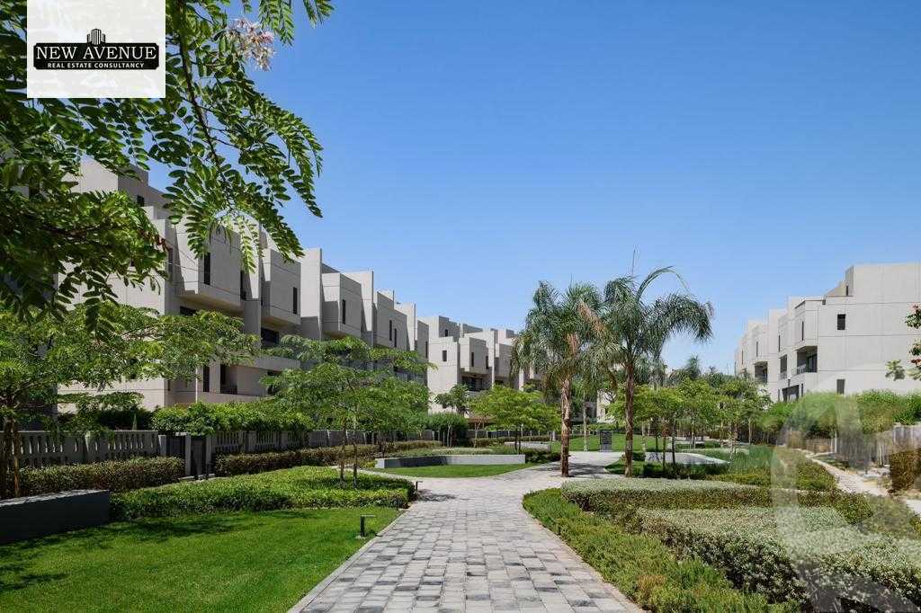 https://aqarmap.com.eg/en/listing/6407755-for-sale-cairo-el-shorouk-compounds-alburouj-Business-park-imkan