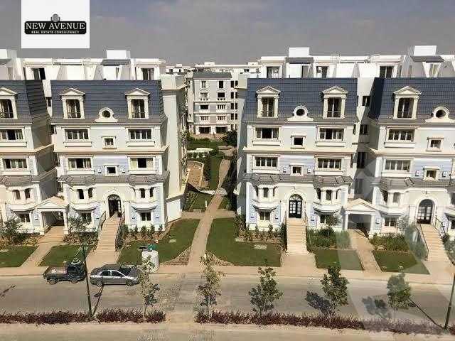 https://aqarmap.com.eg/ar/listing/6408729-for-sale-cairo-new-cairo-compounds-mountain-view-hyde-park