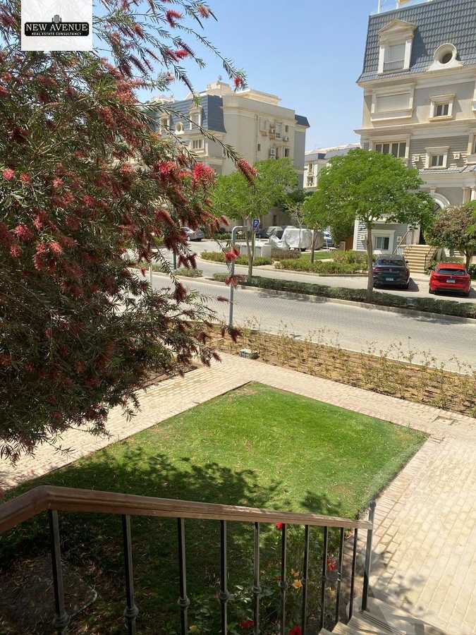 https://aqarmap.com.eg/ar/listing/6408729-for-sale-cairo-new-cairo-compounds-mountain-view-hyde-park