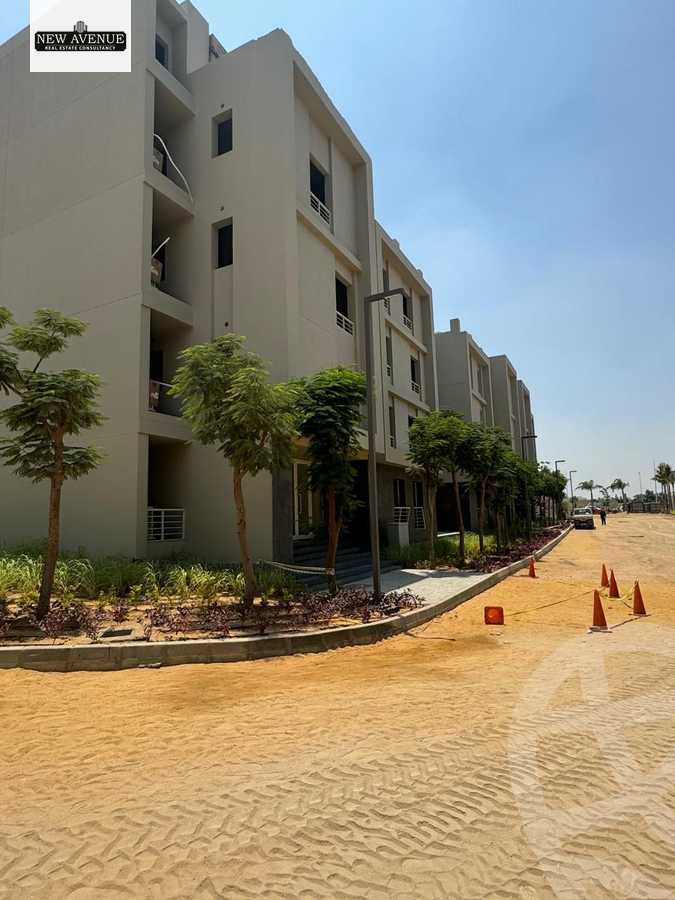 https://aqarmap.com.eg/en/listing/6409591-for-sale-cairo-new-cairo-compounds-w-signature-compound-waterway