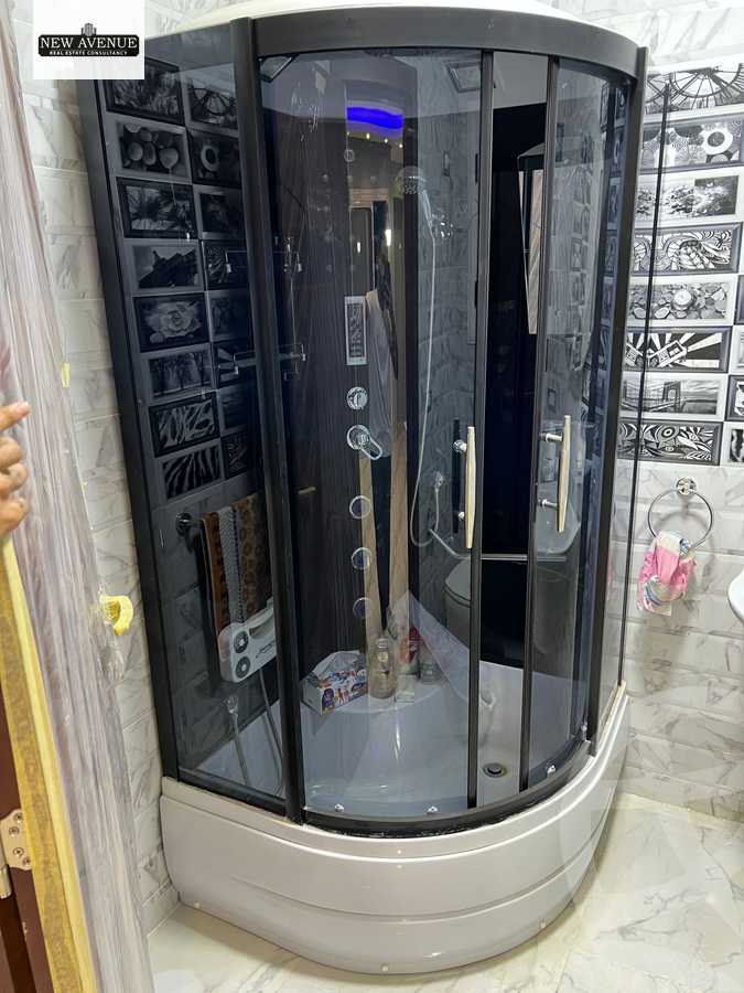 https://aqarmap.com.eg/en/listing/6409619-for-sale-cairo-new-cairo-compounds-the-square