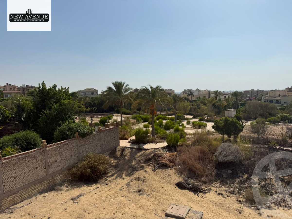 https://aqarmap.com.eg/en/listing/6410106-for-sale-cairo-el-shorouk-compounds-el-shorouk-2000
