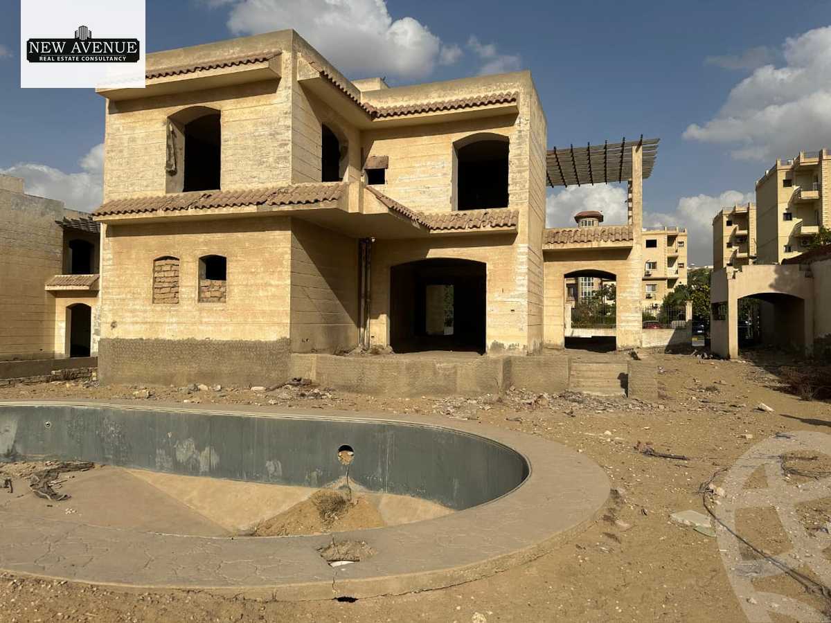 https://aqarmap.com.eg/en/listing/6410106-for-sale-cairo-el-shorouk-compounds-el-shorouk-2000