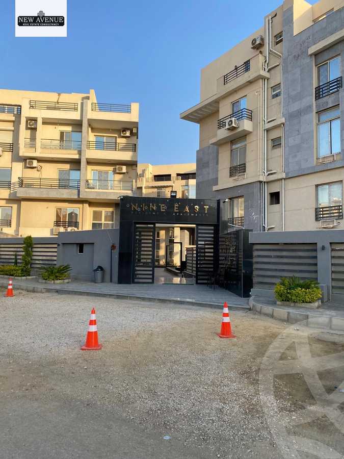 https://aqarmap.com.eg/en/listing/6410218-for-sale-cairo-new-cairo-first-settlement-mhwr-mstfy-kml