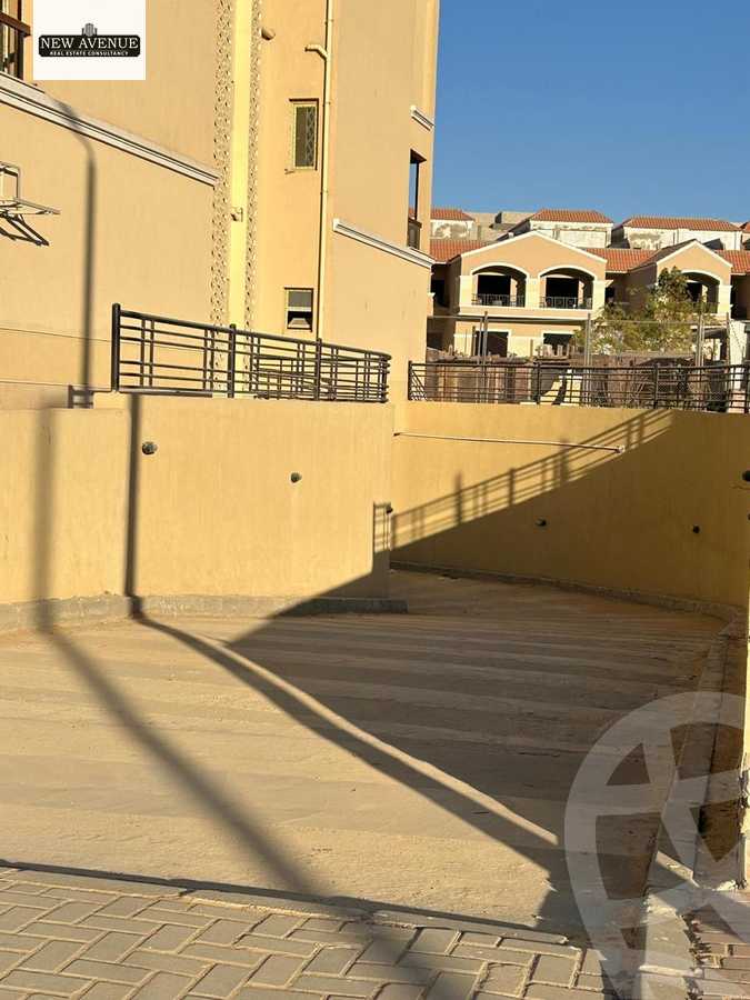 https://aqarmap.com.eg/en/listing/6410464-for-sale-cairo-el-shorouk-compounds-maadi-view