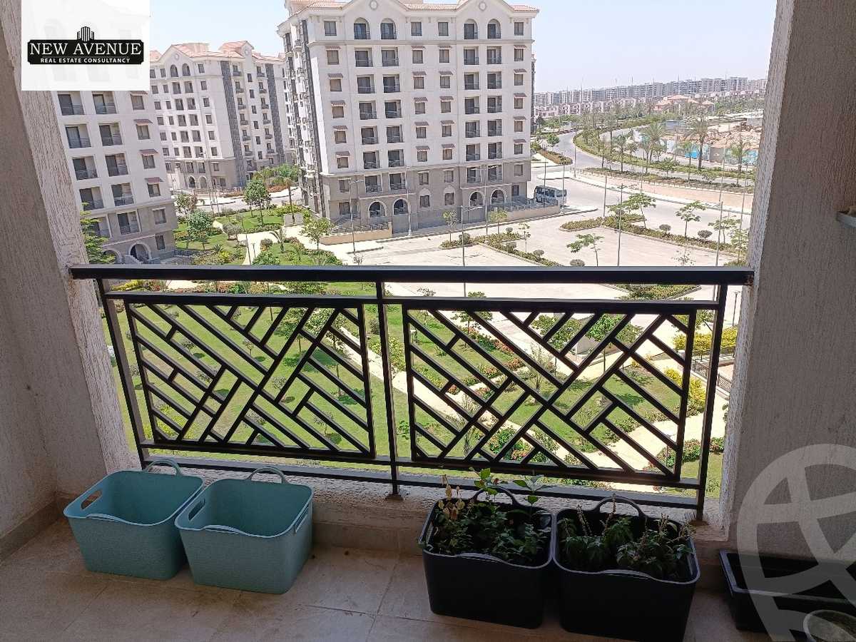 https://aqarmap.com.eg/en/listing/6410503-for-sale-cairo-new-administrative-capital-r7-celia-mntq-l-mrt-1