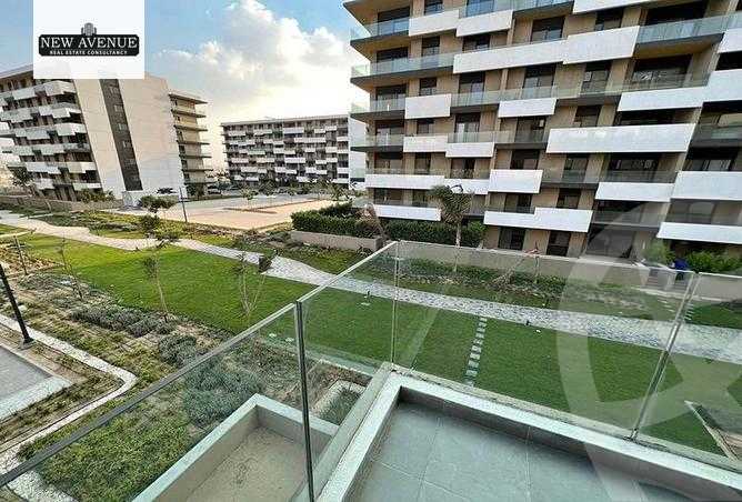 https://aqarmap.com.eg/en/listing/6411913-for-sale-cairo-el-shorouk-compounds-alburouj-Business-park-imkan