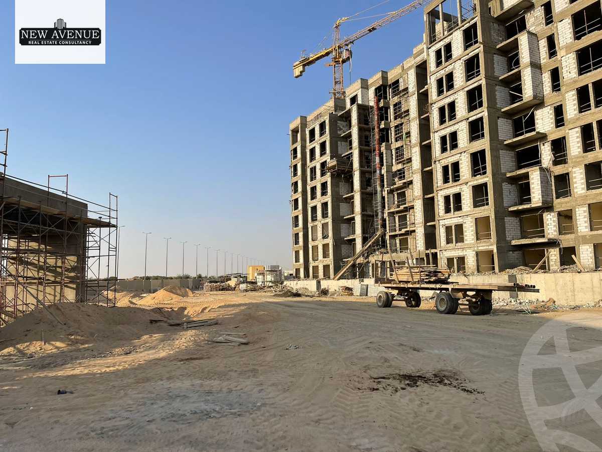 https://aqarmap.com.eg/ar/listing/6412069-for-sale-cairo-el-sheikh-zayed-city-compounds-zyd-wr-llttwyr-park-towers-zed-el-sheikh-zayed-compound