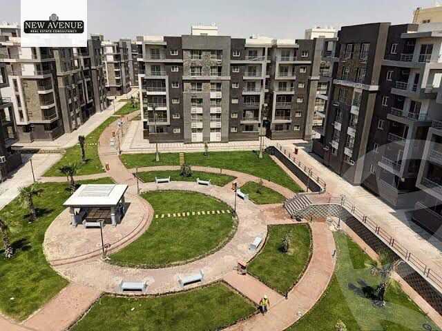https://aqarmap.com.eg/en/listing/6412085-for-sale-cairo-new-cairo-compounds-dar-misr-el-koronfel