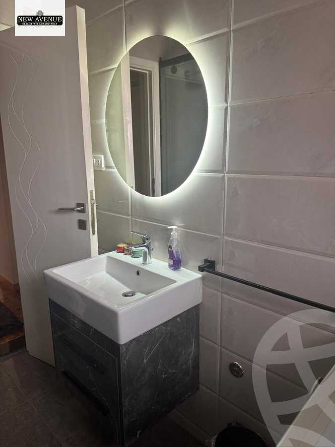 https://aqarmap.com.eg/en/listing/6416342-for-sale-cairo-heliopolis-roxy-square-al-ahram-st