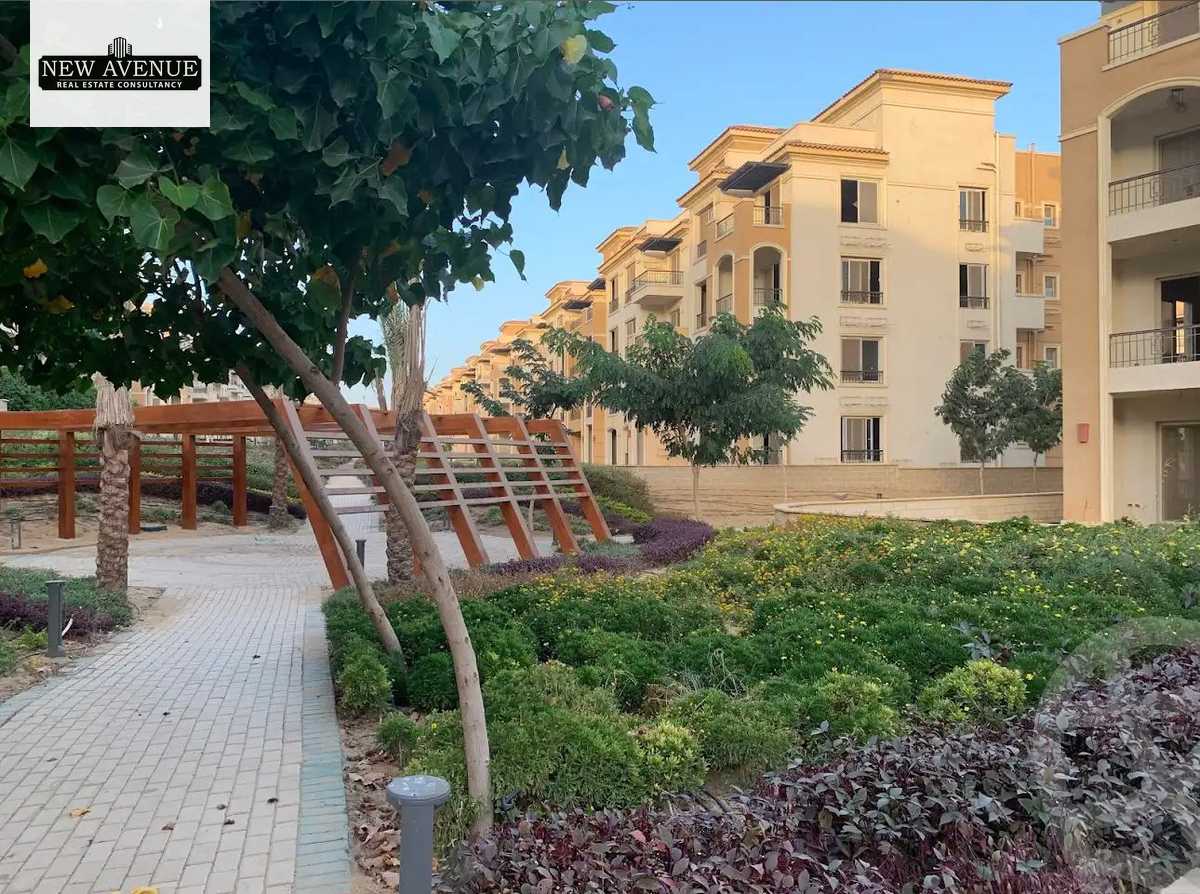 https://aqarmap.com.eg/en/listing/6416357-for-sale-cairo-new-cairo-compounds-stwn-ryzydns-by-ar-y-llttwyr