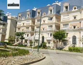 https://aqarmap.com.eg/ar/listing/6418870-for-sale-cairo-new-cairo-compounds-mountain-view-hyde-park