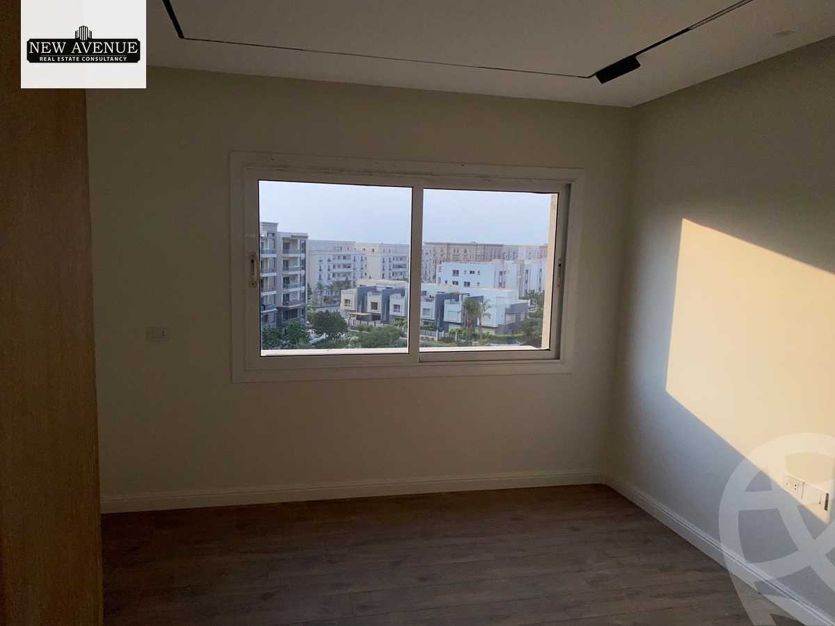 https://aqarmap.com.eg/en/listing/6423785-for-sale-cairo-new-cairo-compounds-hyde-park-park-corner-hyde-park