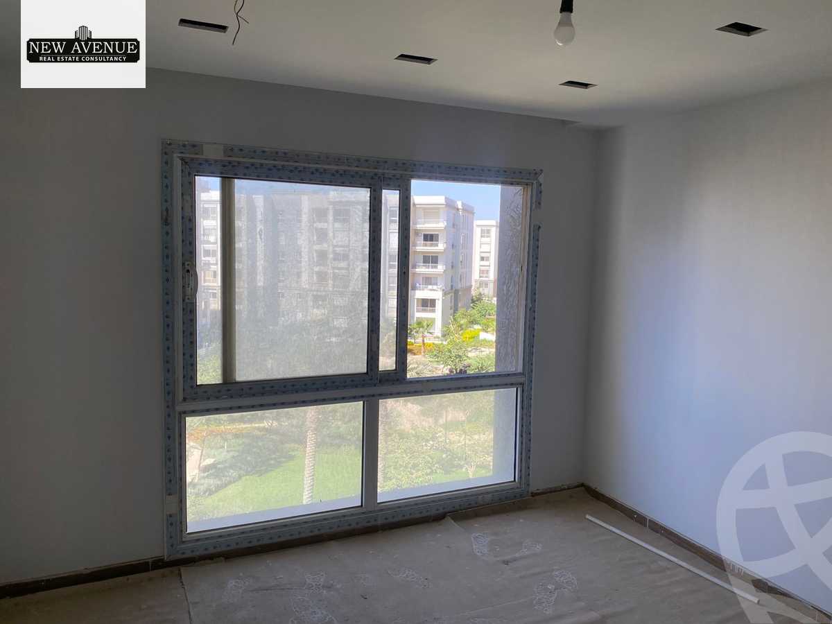 https://aqarmap.com.eg/en/listing/6423810-for-sale-cairo-new-cairo-compounds-hyde-park-park-corner-hyde-park