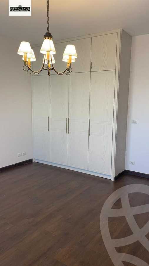 https://aqarmap.com.eg/ar/listing/6425747-for-rent-cairo-new-cairo-compounds-hyde-park-centre-ville-hyde-park
