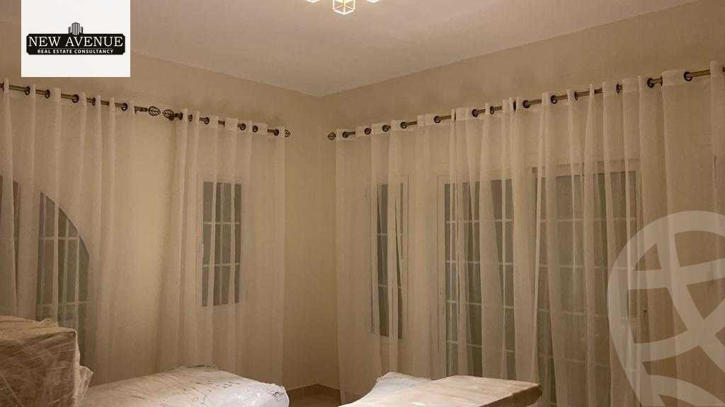 https://aqarmap.com.eg/ar/listing/6425747-for-rent-cairo-new-cairo-compounds-hyde-park-centre-ville-hyde-park