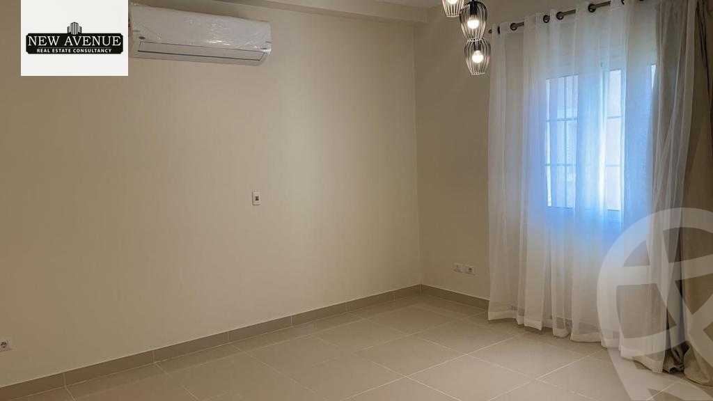 https://aqarmap.com.eg/ar/listing/6425747-for-rent-cairo-new-cairo-compounds-hyde-park-centre-ville-hyde-park