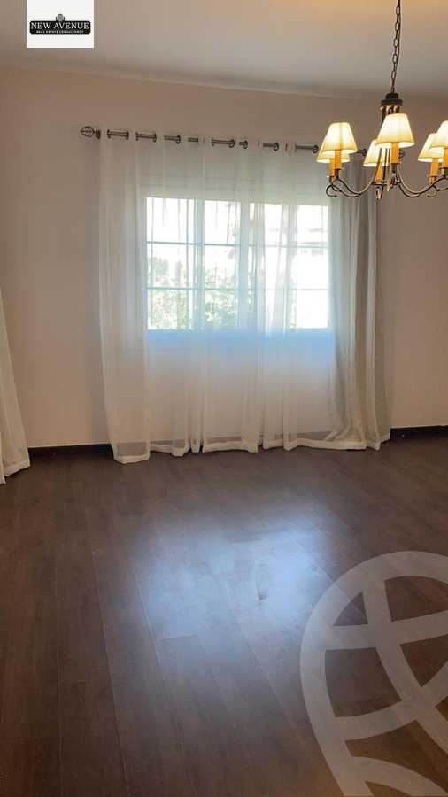 https://aqarmap.com.eg/ar/listing/6425747-for-rent-cairo-new-cairo-compounds-hyde-park-centre-ville-hyde-park