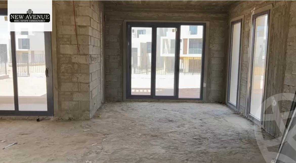 https://aqarmap.com.eg/en/listing/6426015-for-sale-cairo-el-shorouk-compounds-al-burouj-compound-imkan