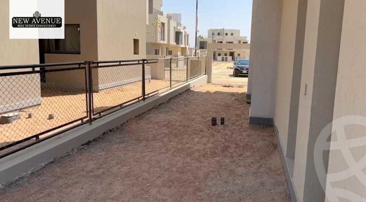 https://aqarmap.com.eg/en/listing/6426015-for-sale-cairo-el-shorouk-compounds-al-burouj-compound-imkan