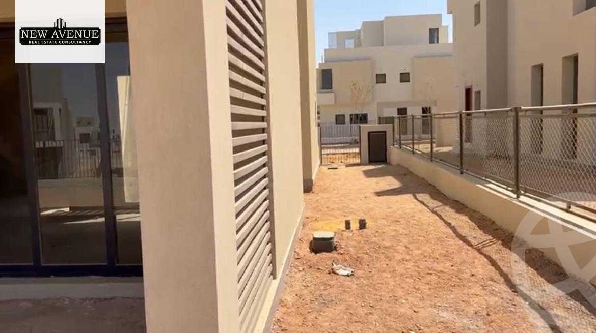 https://aqarmap.com.eg/en/listing/6426015-for-sale-cairo-el-shorouk-compounds-al-burouj-compound-imkan
