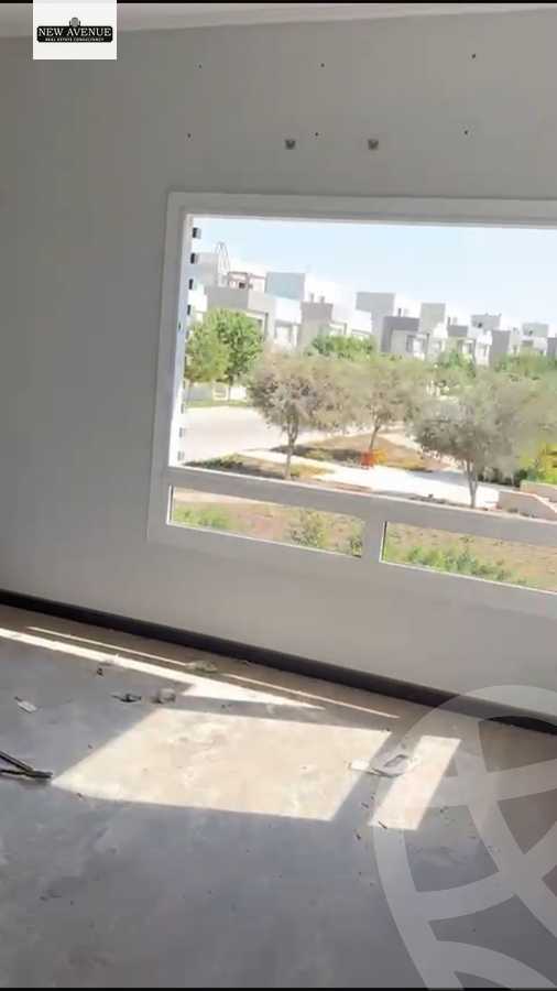 https://aqarmap.com.eg/ar/listing/6433088-for-sale-cairo-new-cairo-compounds-hyde-park-park-corner-hyde-park