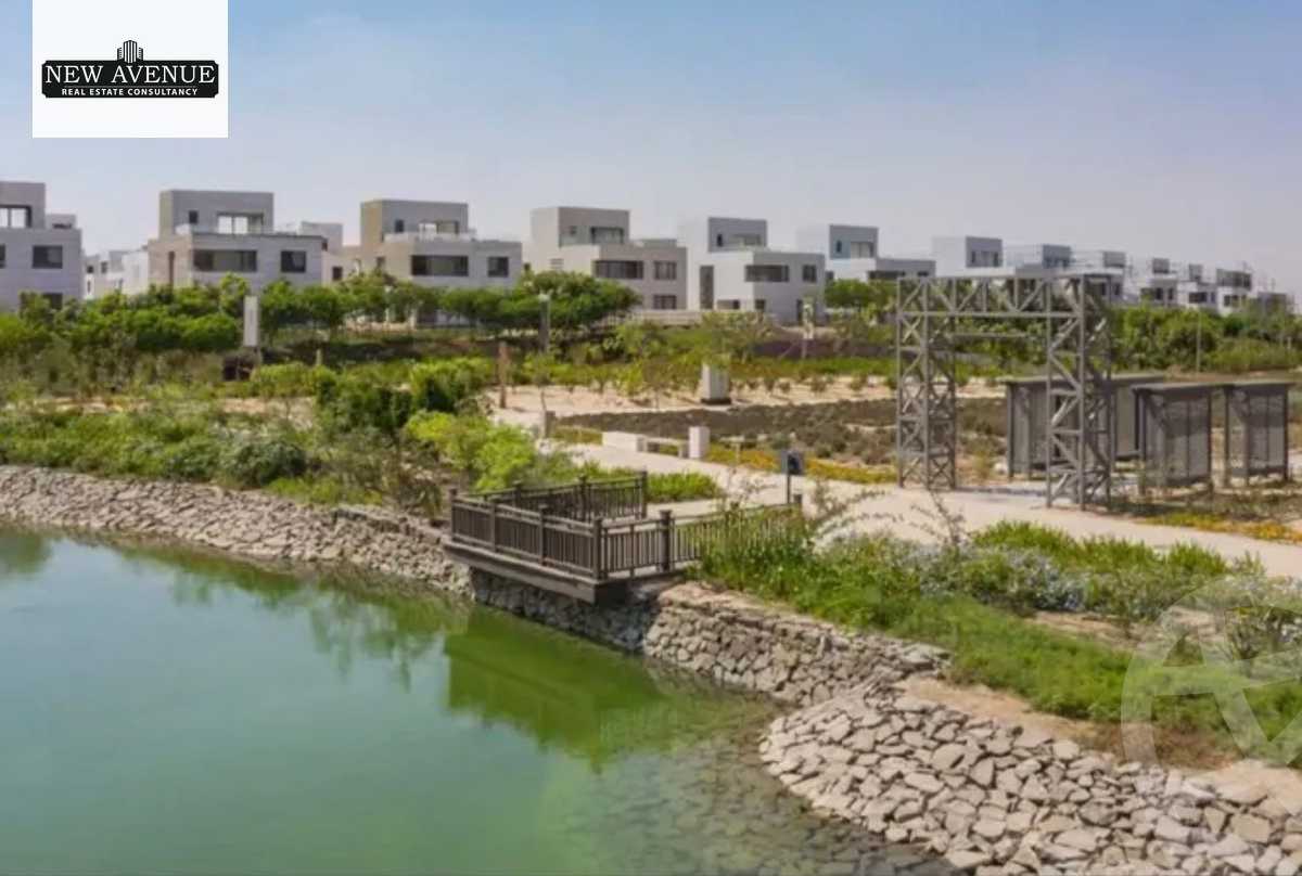 https://aqarmap.com.eg/en/listing/6435342-for-sale-cairo-el-shorouk-compounds-al-burouj-compound-imkan