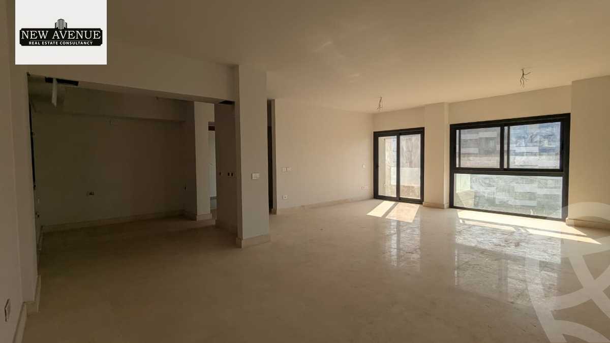 https://aqarmap.com.eg/en/listing/6435418-for-sale-cairo-el-shorouk-compounds-al-burouj-compound-imkan