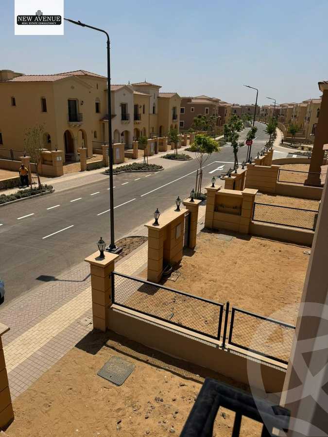 https://aqarmap.com.eg/en/listing/6435451-for-sale-cairo-new-cairo-compounds-city-gate-sapphire-city-gate