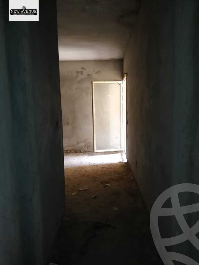 https://aqarmap.com.eg/en/listing/6443704-for-sale-cairo-new-cairo-lmstqbl-syty-compounds-lavenir