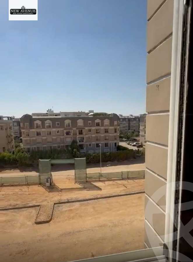 https://aqarmap.com.eg/en/listing/6443907-for-sale-cairo-new-cairo-compounds-hyde-park-centre-ville-hyde-park