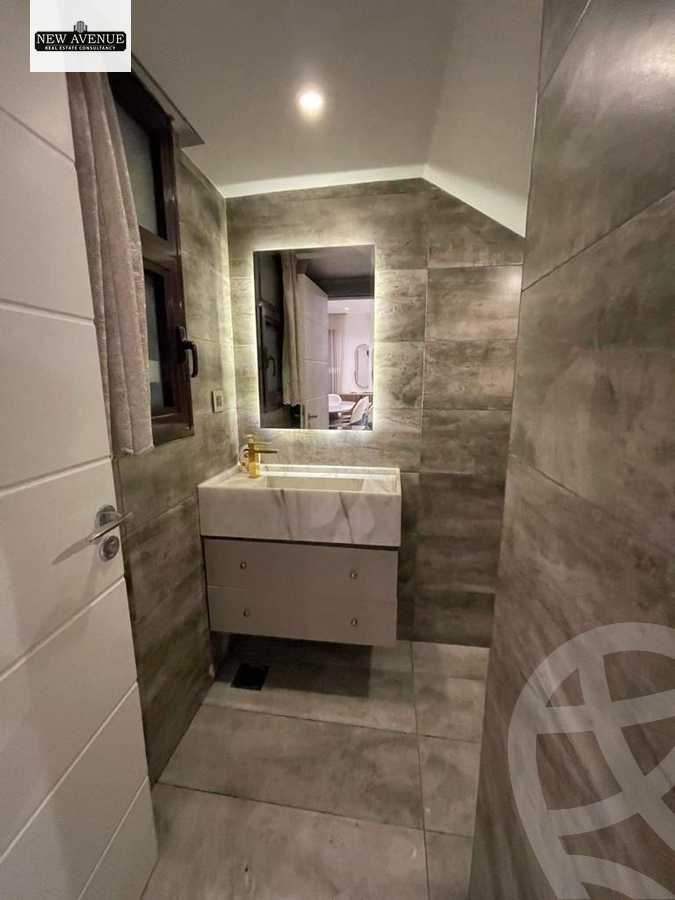 https://aqarmap.com.eg/ar/listing/6443971-for-sale-cairo-new-cairo-compounds-swan-lake-the-phoenix-hassan-allam
