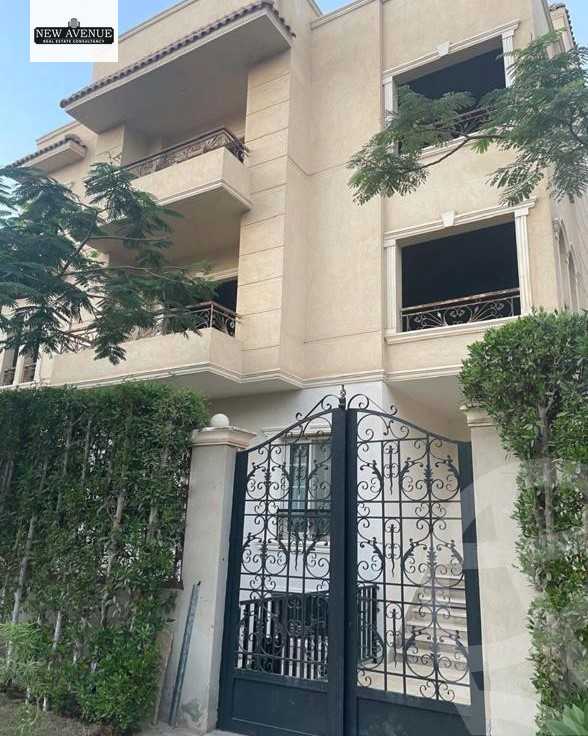 https://aqarmap.com.eg/en/listing/6444914-for-sale-cairo-el-sheikh-zayed-city-compounds