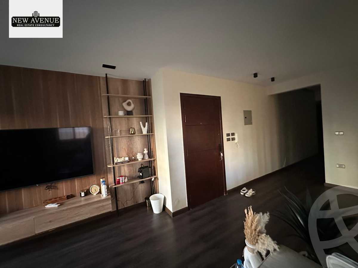 https://aqarmap.com.eg/ar/listing/6444931-for-sale-cairo-new-cairo-compounds-el-mostashareen-compound