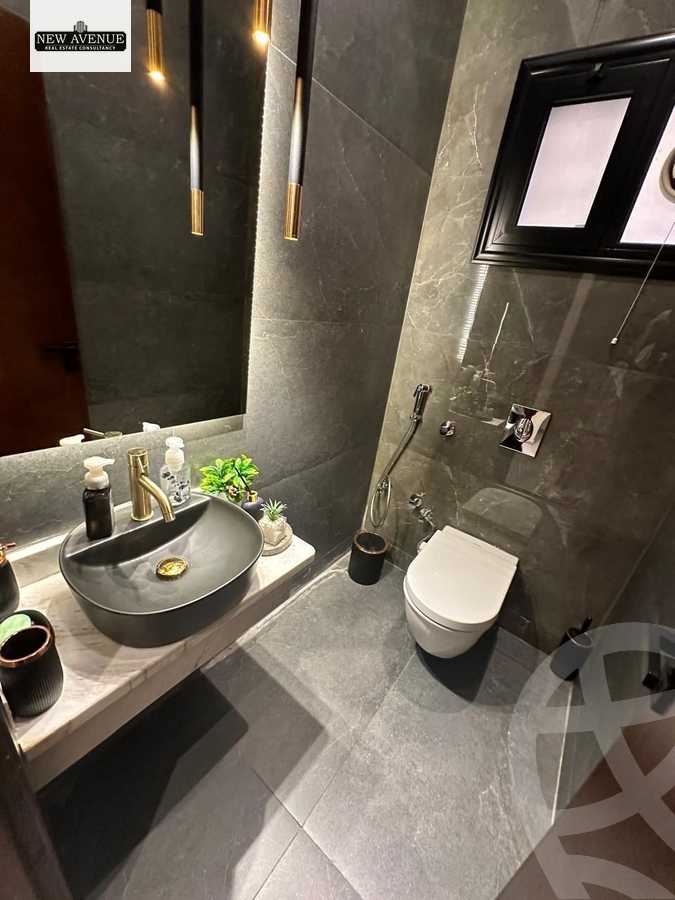 https://aqarmap.com.eg/ar/listing/6444931-for-sale-cairo-new-cairo-compounds-el-mostashareen-compound