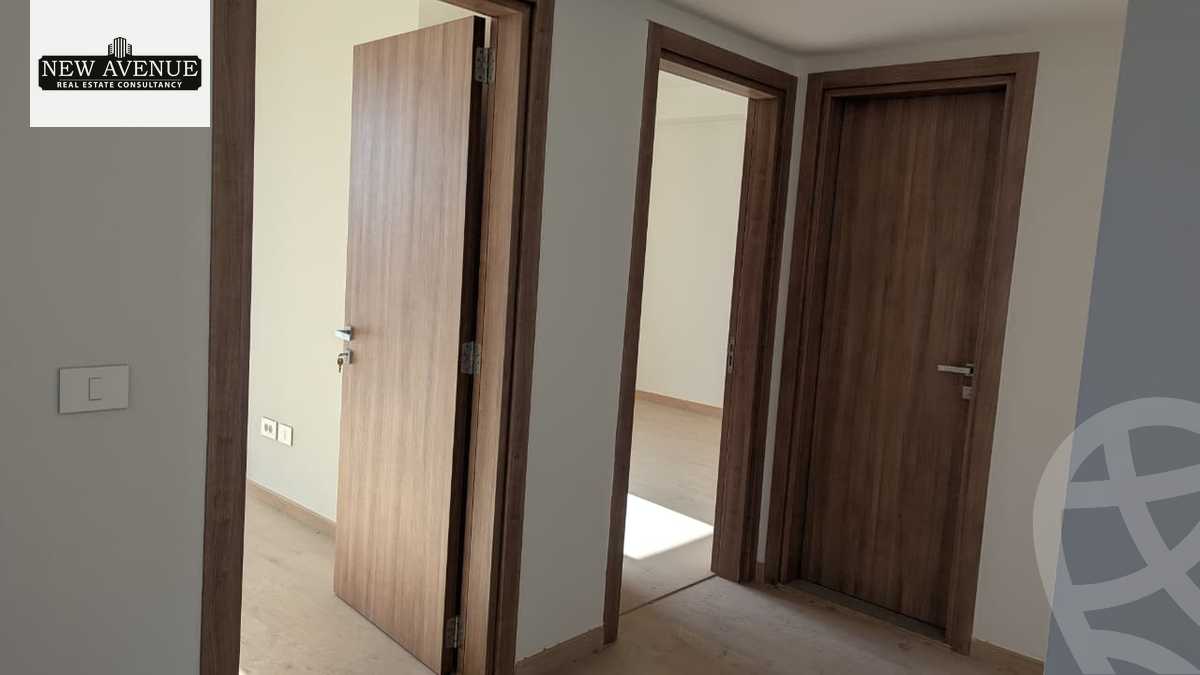 https://aqarmap.com.eg/en/listing/6445902-for-sale-cairo-el-shorouk-compounds-al-burouj-compound-imkan