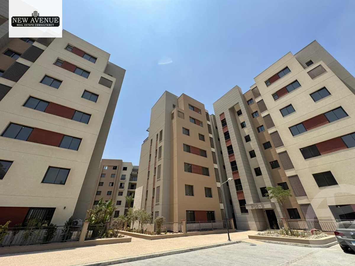 https://aqarmap.com.eg/en/listing/6446958-for-sale-cairo-new-cairo-compounds-district-5-the-plateau-district-5