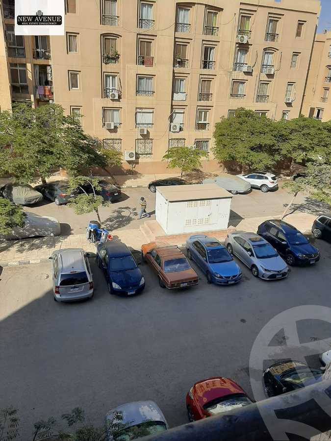 https://aqarmap.com.eg/en/listing/6447112-for-sale-cairo-new-cairo-lrhb-city-mtdd-lrhb-phase-9