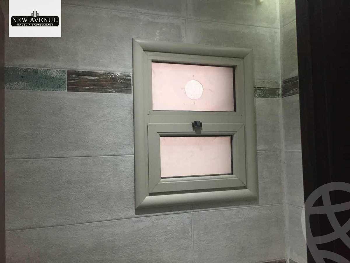 https://aqarmap.com.eg/en/listing/6447533-for-sale-cairo-new-cairo-compounds-moon-valley
