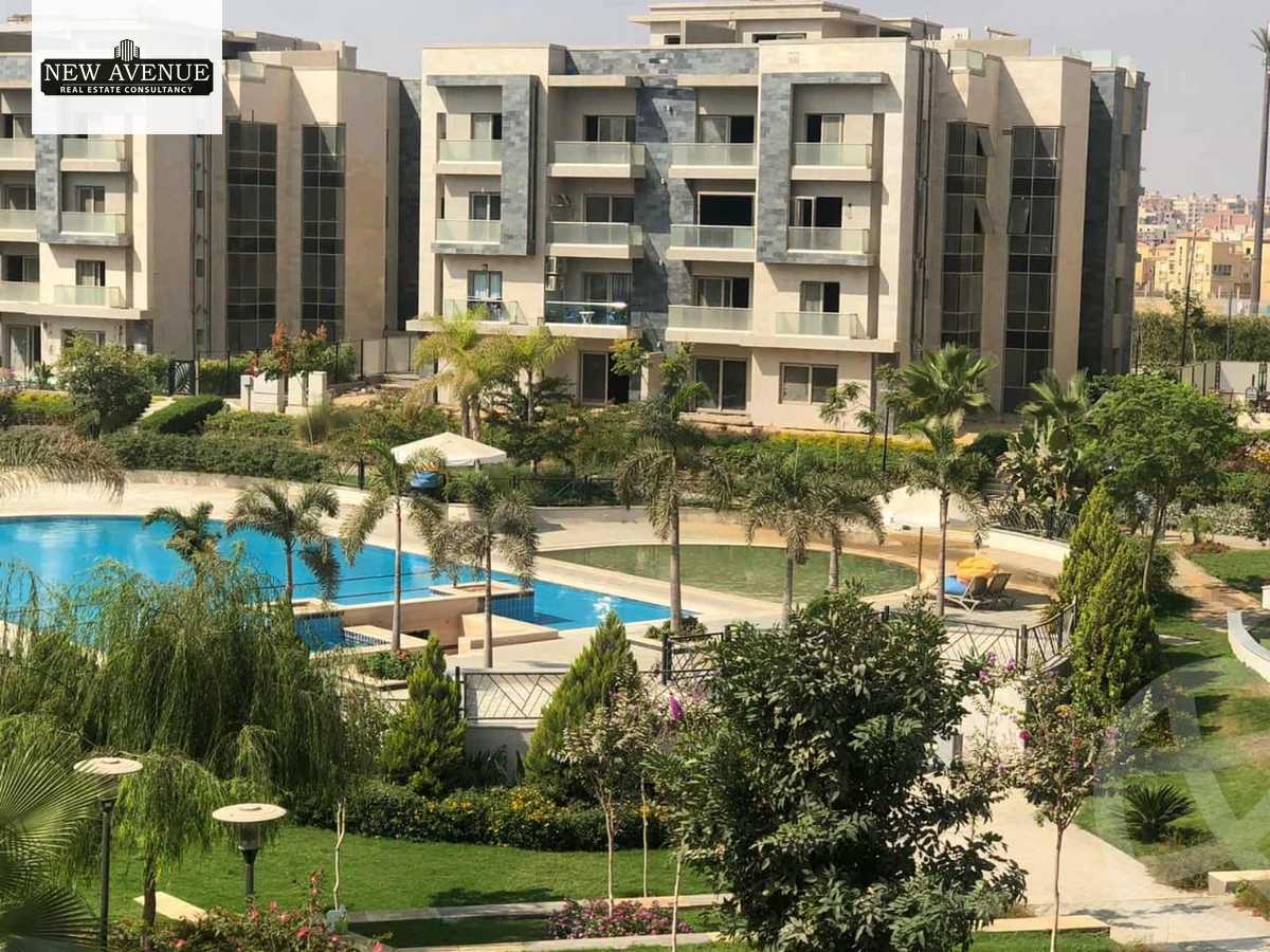 https://aqarmap.com.eg/en/listing/6447533-for-sale-cairo-new-cairo-compounds-moon-valley