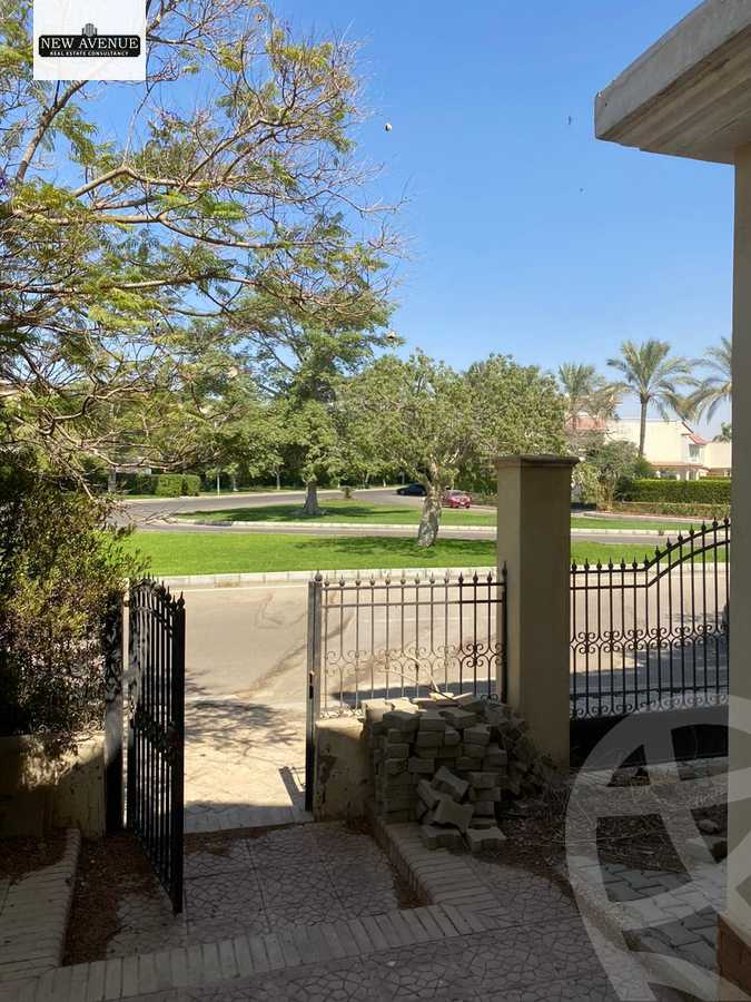 https://aqarmap.com.eg/en/listing/6447603-for-sale-cairo-el-shorouk-compounds-may-fair